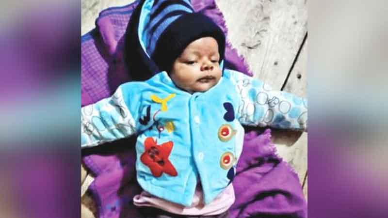 UP In Amethi a 5-month-old child was found in a bag in which there was medicine clothes and 5 thousand rupees as well it was written in the letter - raise the son give money