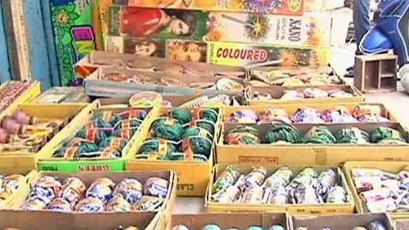 Cracker businessman despaired due to Corona and strictness of administration