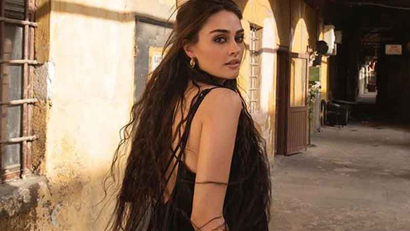 Turkish serial Ertarul actress Esra Biljic did a photo shoot 'Halima Sultan' was seen in a new style