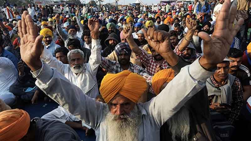 Hearing in the Supreme Court today on the application to remove the farmers from the Delhi border; The movement also supported the Khap Panchayats of UP