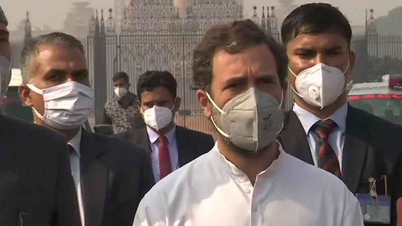 After meeting the President Rahul Gandhi said - If he is against Bhagwat then the Modi government will also call him a terrorist