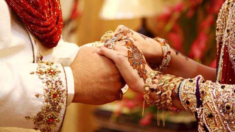 Guests welcomed with sanitizer: only 25 guests at IFS officer's daughter's wedding; Invitation only after the report comes negative