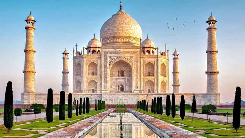 Women will get free entry in these memorials including Taj Mahal on Women's Day