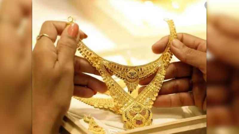 In Madhya Pradesh there was a slight rise in the price of gold and silver know how much the price of jewelery has changed in the last 12 days.