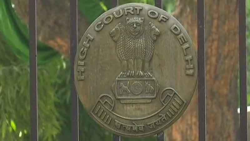 HC sent notice to Center and EC regarding mandatory masks during election campaign