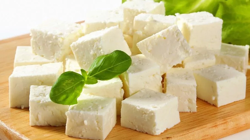 Take raw cheese at this time there will be amazing benefits