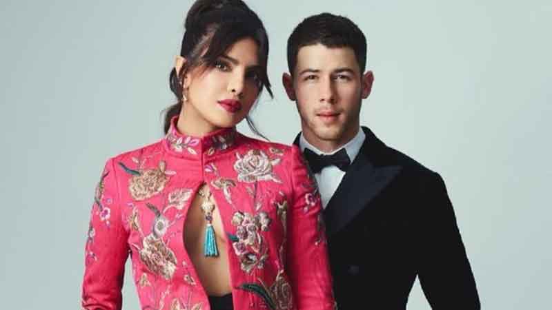 Corona epidemic: Priyanka and Nick came forward to help deposited 22 crore rupees for India