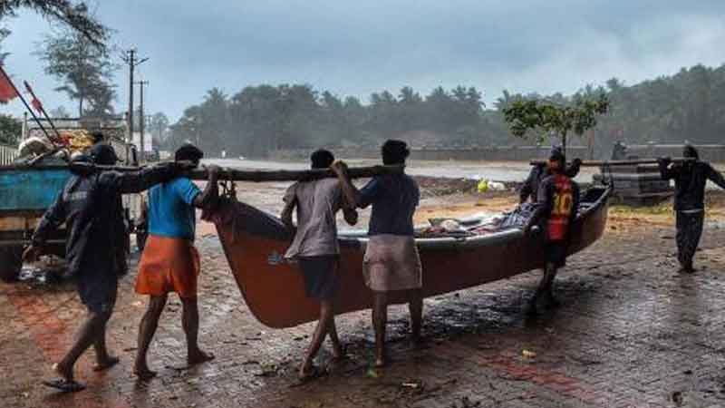 'Tau Te' offensive: 11 people killed in 5 states so far 12 teams of NDRF deployed in Maharashtra