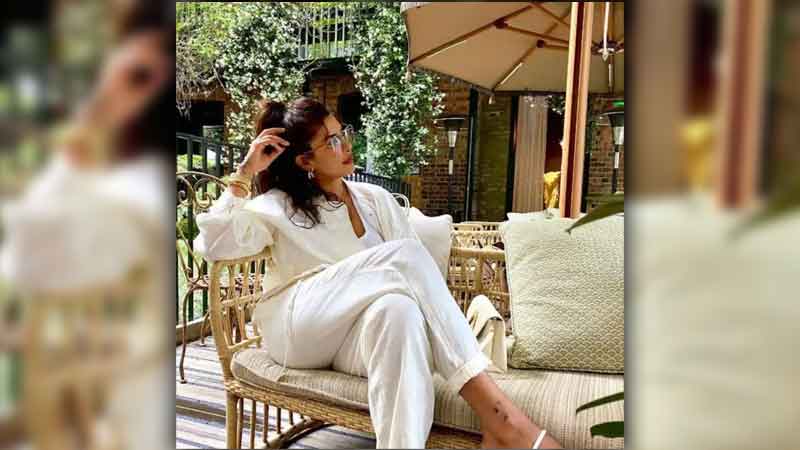 Priyanka, who is resting in London, shares great pictures, jewelery is being discussed a lot
