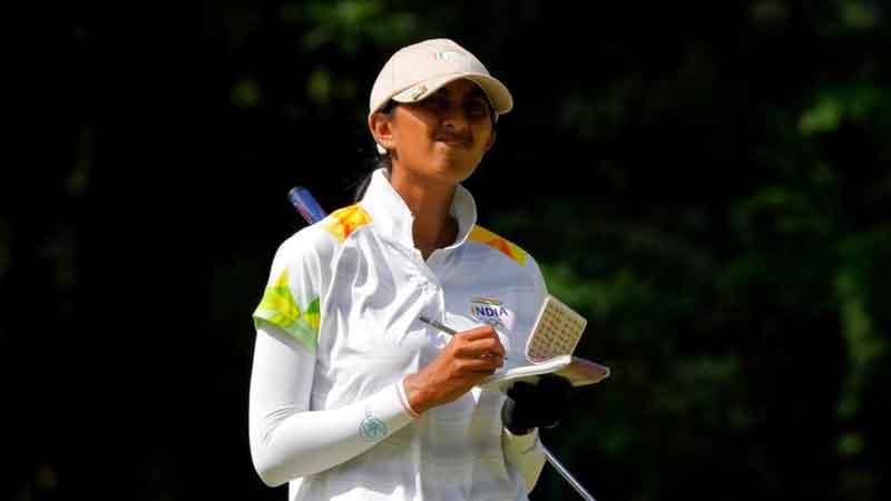Tokyo Olympics: Golf match halted due to lightning, India's Aditi tied for third place, also eyes on Neeraj and Bajrang